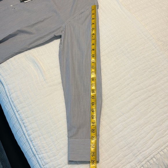 BNWT Armani Collezioni Shirt 39/15.5 - Picture 9 of 10